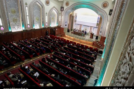 در همایش فعالان جبهه پایداری استان تهران مطرح شد:آقاتهرانی: با هیچ کسی نمی بندیم، فقط می بینیم چه کسی اصلح است/ سلیمانی: تمام تلاش ما این است که مجلس آینده به دست صالحین بیفتد